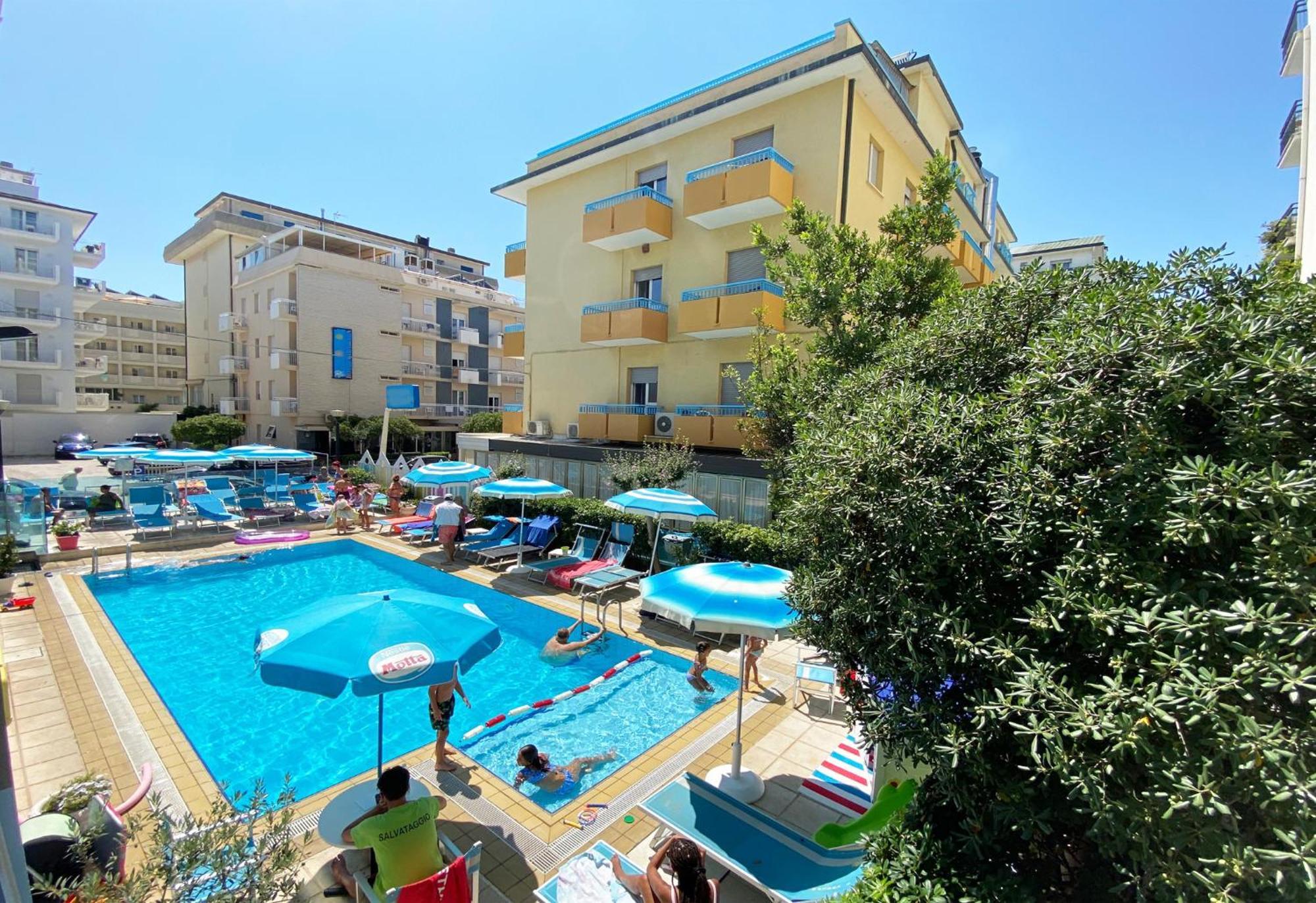 Hotel Adelphi Riccione Luaran gambar